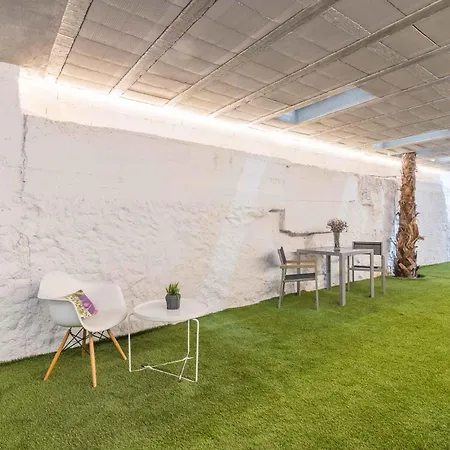 My Space Barcelona Brand New Apartments In City Center Room photo