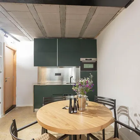 My Space Barcelona Brand New Apartments In City Center Room photo