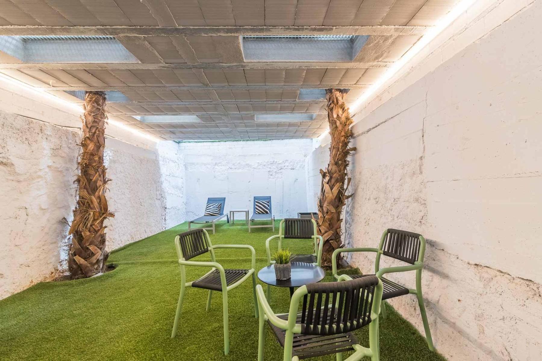 My Space Brand New In City Center Apartment Barcelona