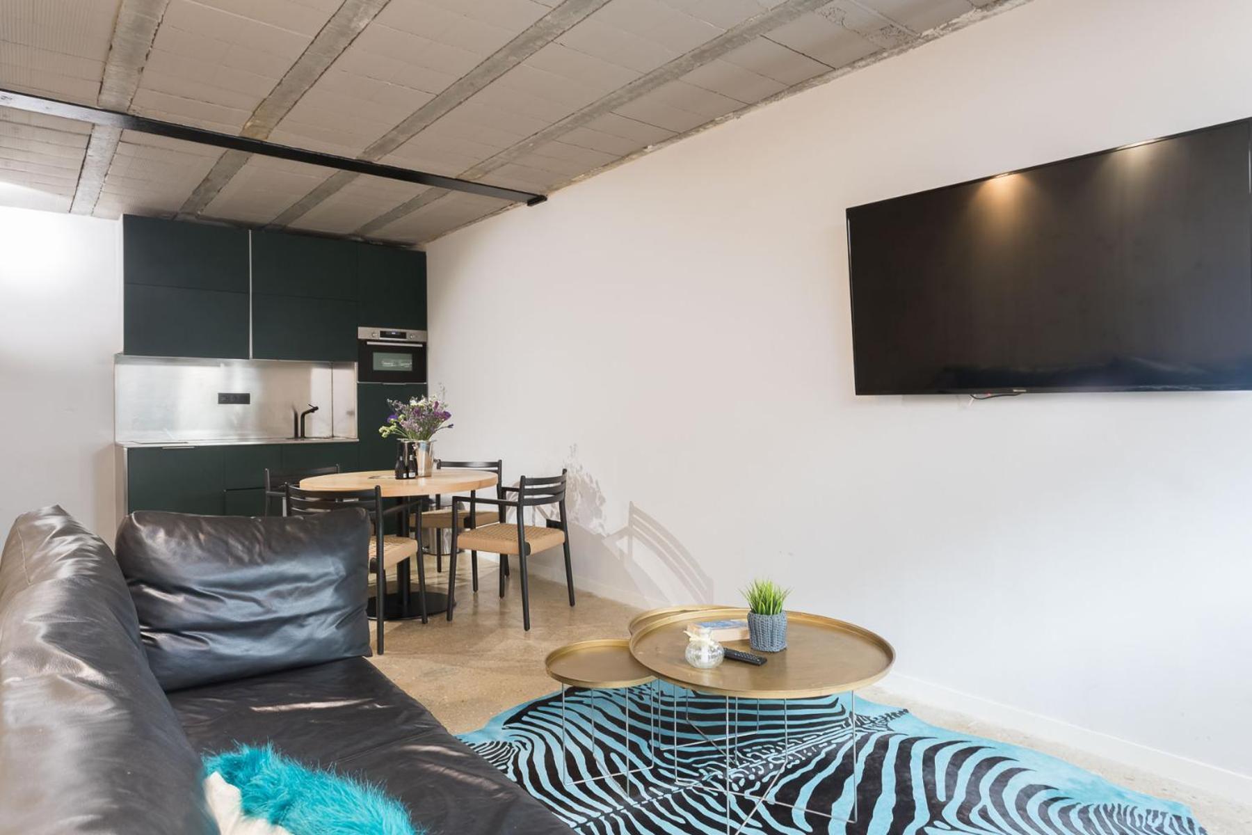 Apartment My Space Brand New In City Center Barcelona