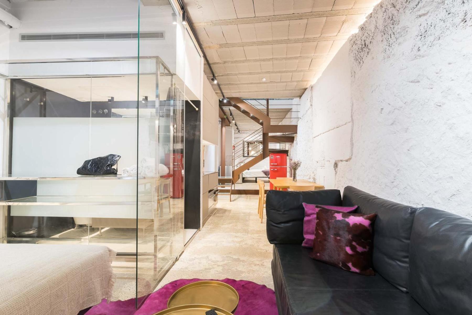 My Space Brand New In City Center Barcelona