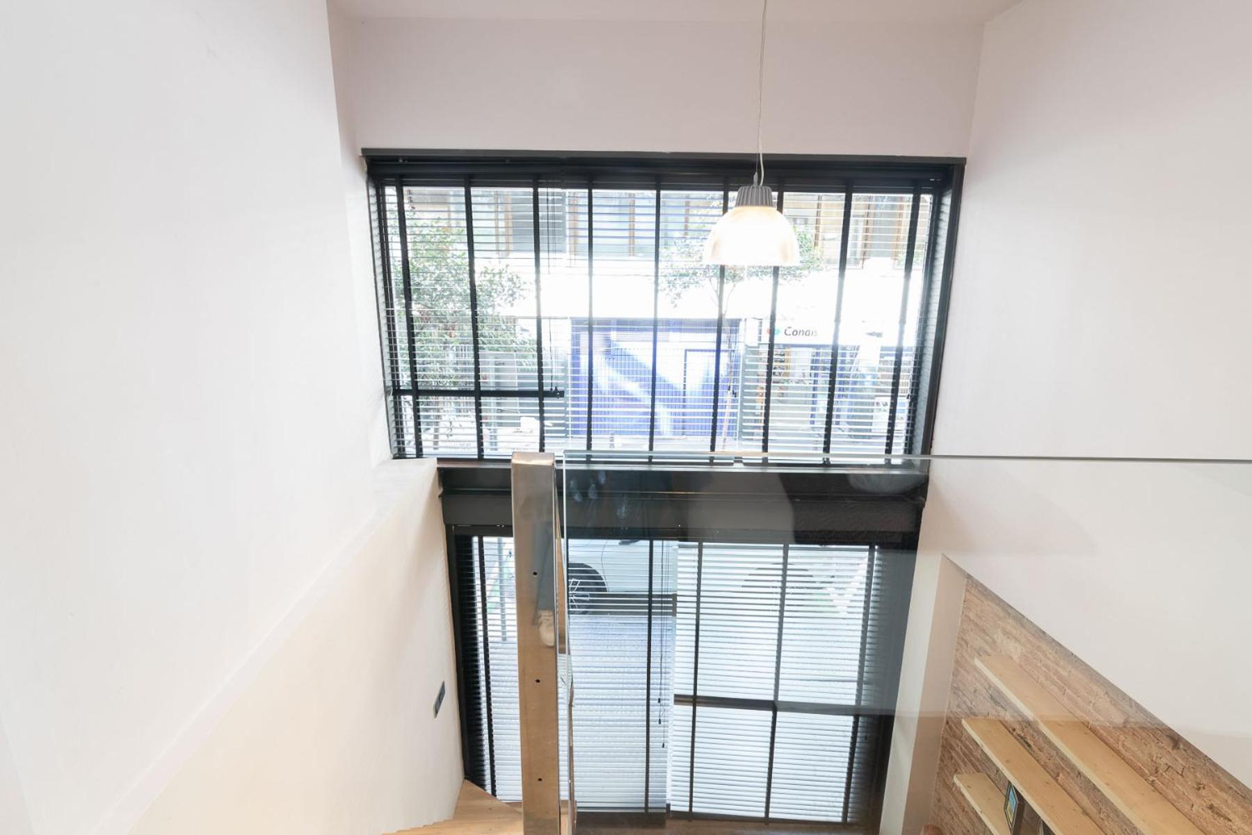 My Space Brand New In City Center Apartment *