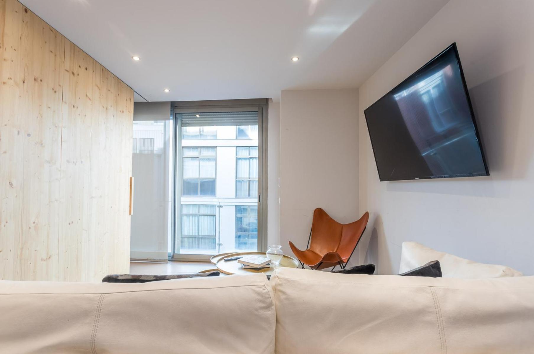 Apartment My Space Brand New In City Center Barcelona